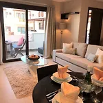 בית נופש Noray Swan Duplex Right At The Pool